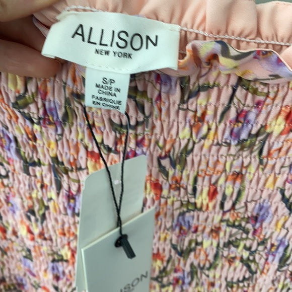 NWT light pink, floral dress - Picture 4 of 9